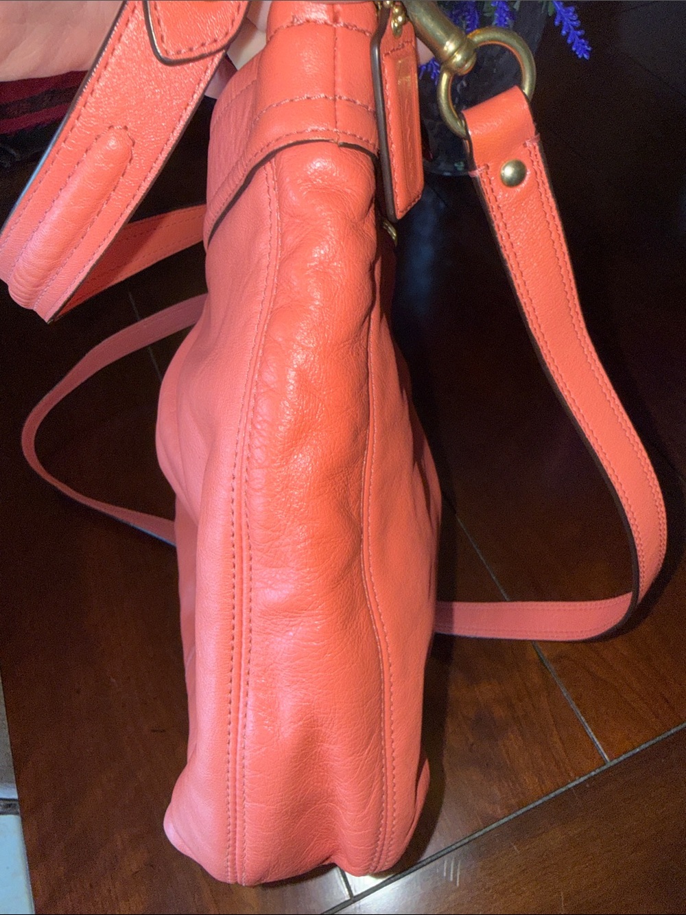 Coach Coral Leather Shoulder Bag with Coral Accent Wallet - Picture 10 of 12